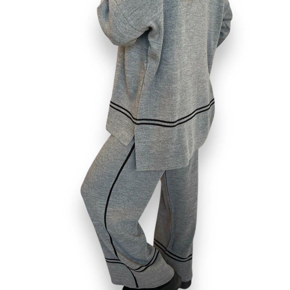 Layla Set - Picture 2 of 2